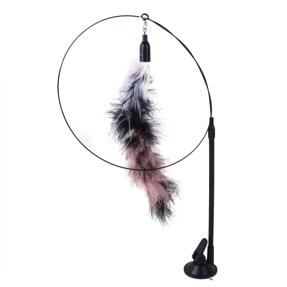 Jouet à plume FeatherPlay™ | Ventouse et jeu de chasse pour chat